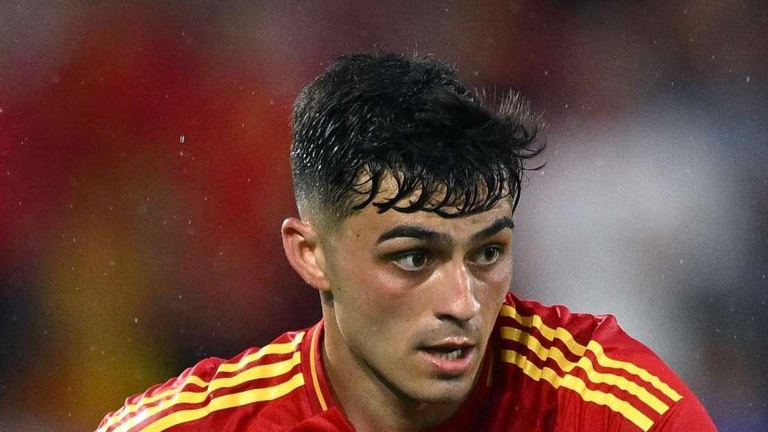 El nuevo Figo: "¿Os imagináis al Real Madrid llegando a un acuerdo con Pedri?"