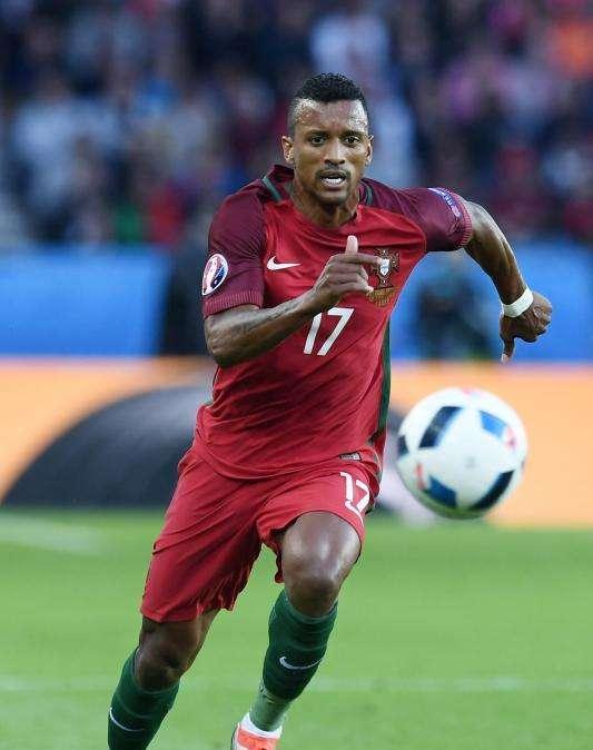 El presidente del Fenerbahçe confirma la venta de Nani al Valencia