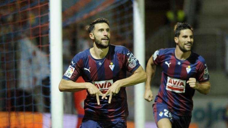 Daily Mirror: El Tottenham intentará fichar a Borja Bastón
