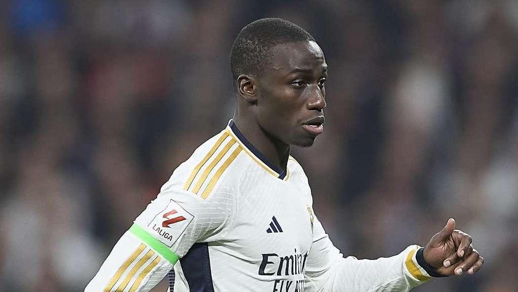 Mendy divide al Real Madrid: venta o continuidad, a debate 