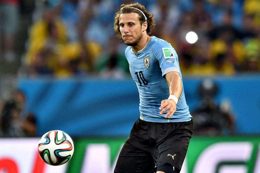 Forlán: "¿Falta de gol en el Madrid? Se nota que no está CR7. Todos tienen que empezar a sumar..."