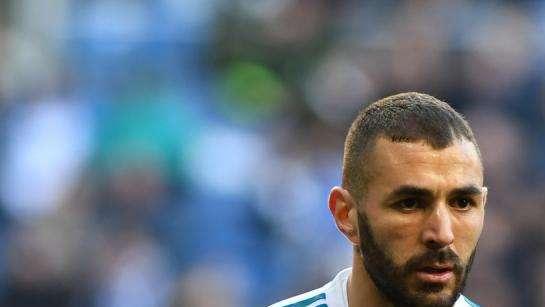 ¡DE LOCOS! Florentino acepta una sorprendente oferta por Benzema