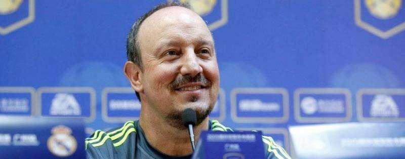 Benítez: "El mercado está abierto hasta el 31 de agosto y más para el Real Madrid"