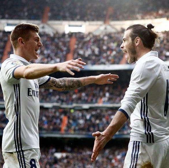 FOTO - Kroos, feliz por Bale: "Bienvenido de vuelta, amigo"