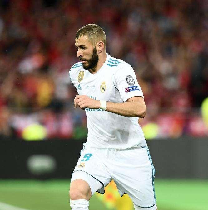 Ronaldo: "Haaland es un gran jugador, pero el Madrid tiene futbolistas como Benzema"