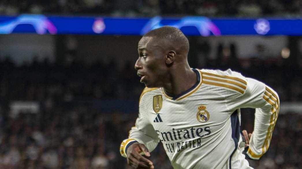 Temor con Mendy: el Real Madrid toma una decisión sobre su lesión