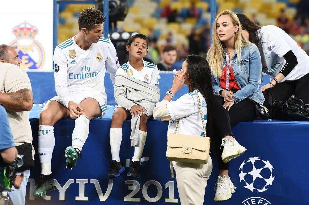 ABC - Los negocios de Cristiano Ronaldo se expanden... ¡En Brasil!