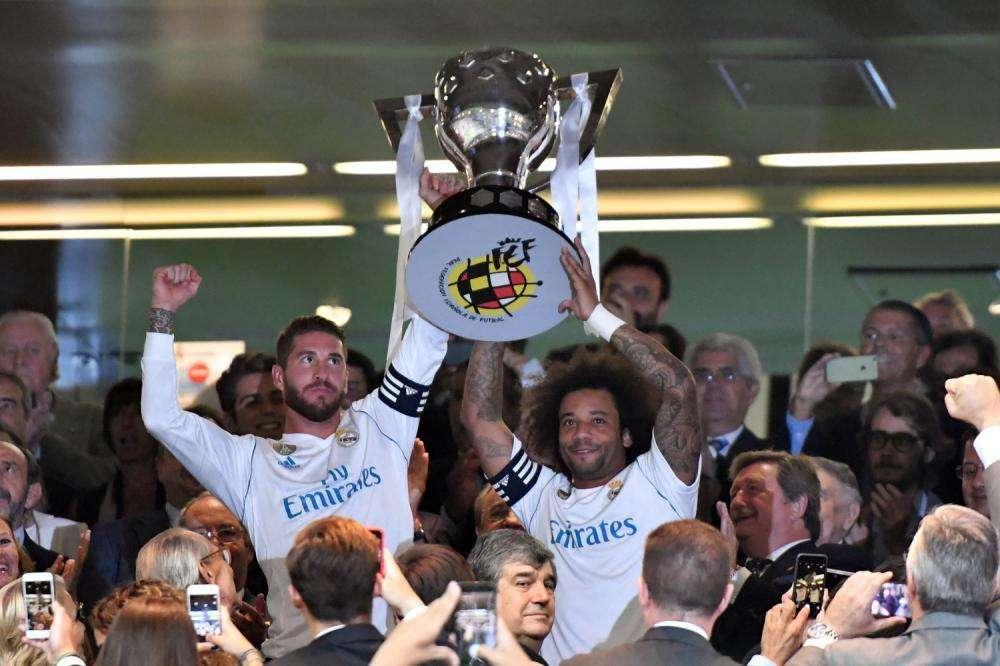 A Sergio Ramos sólo le falta un título por levantar con el brazalete del Madrid