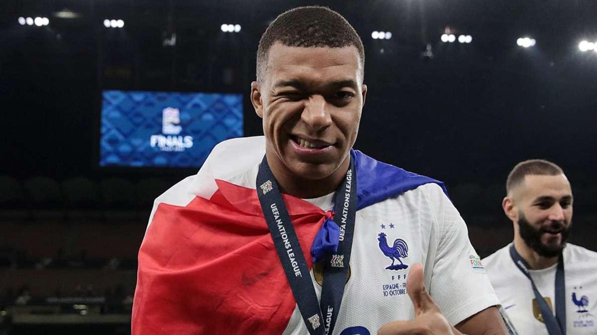 La cantidad, sin contar las primas, que le pagó el PSG a Mbappé en 2017