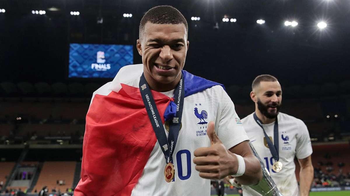 Mbappé tiene dos meses para responder a la última oferta del PSG 