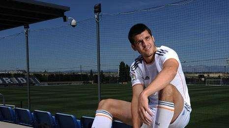 Morata felicita a Cheryshev tras su fichaje por el Villarreal
