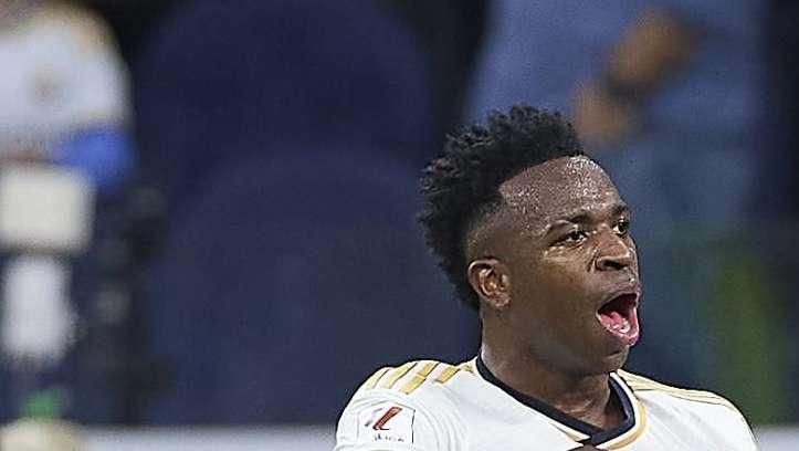 Vinicius: "Quiero seguir trabajando para que mi nombre aparezca en la historia del club"