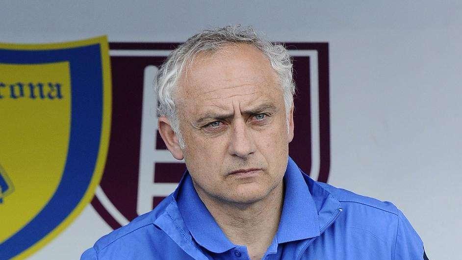 Mandorlini: "Va a ser difícil reemplazar a Iturbe"