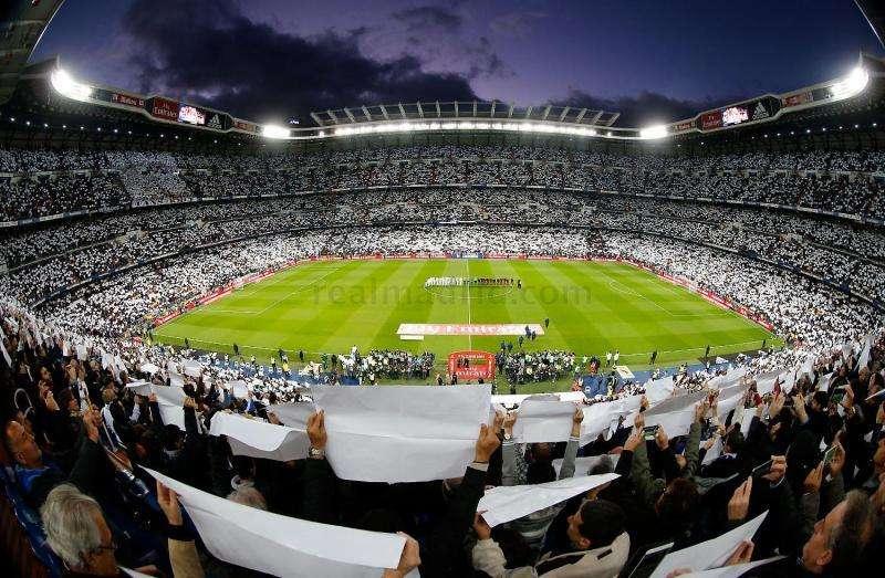 "Volveremos a ese fondo, volveremos otra vez". Los Ultras regresan al Bernabéu