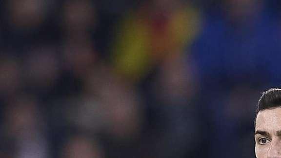 ¡Escándalo arbitral! Las acciones polémicas de Muñiz Ruiz en Cornellá
