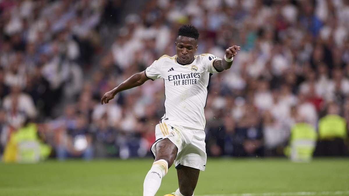 Álex Remiro sale en defensa de Vinicius: "Lo fácil es echarle siempre la culpa a él"