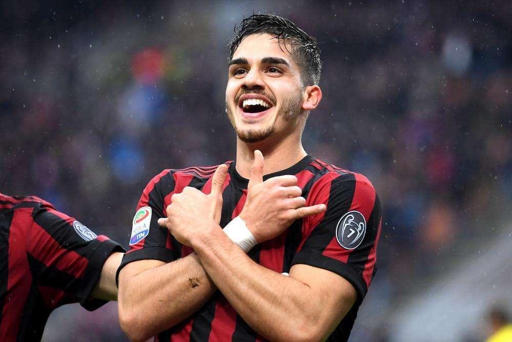 El Milán pone precio a André Silva: el Madrid atento al joven delantero