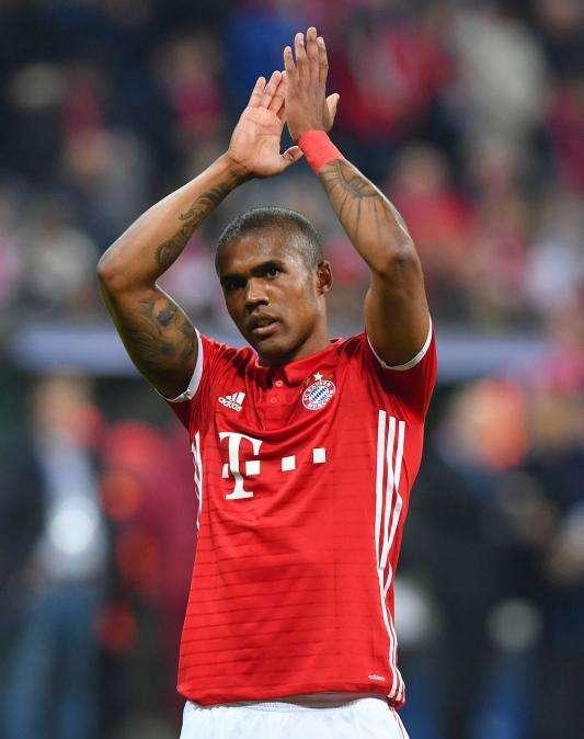 Los médicos del Bayern decidirán si Douglas Costa juega contra el Real Madrid