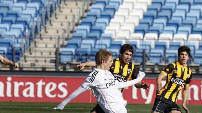 Odegaard se estrena como goleador con el Castilla