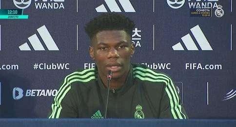 Tchouaméni en rueda de prensa: "¿Vinicius? Todo el equipo está con él"