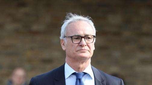 Ranieri: "Lo de Totti son rumores"