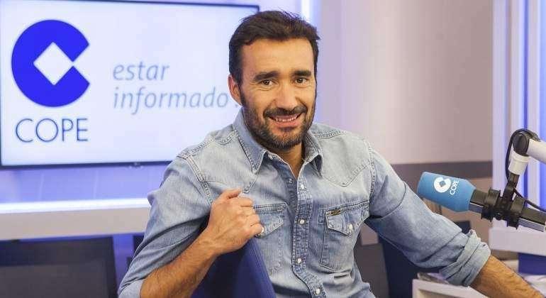Juanma Castaño: "No hay nadie como Zidane, se lo tiene que meter el madridismo en la cabeza"
