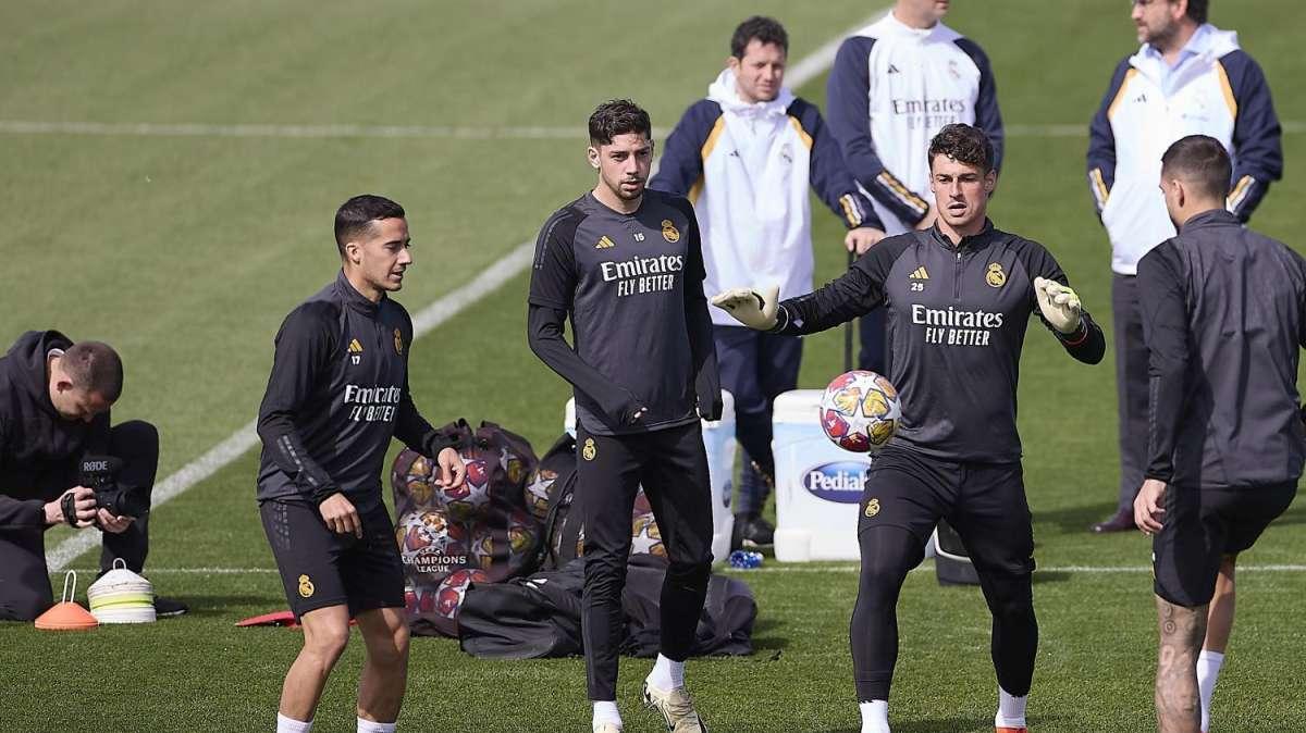 El Real Madrid prepara la visita al Mallorca con dos bajas