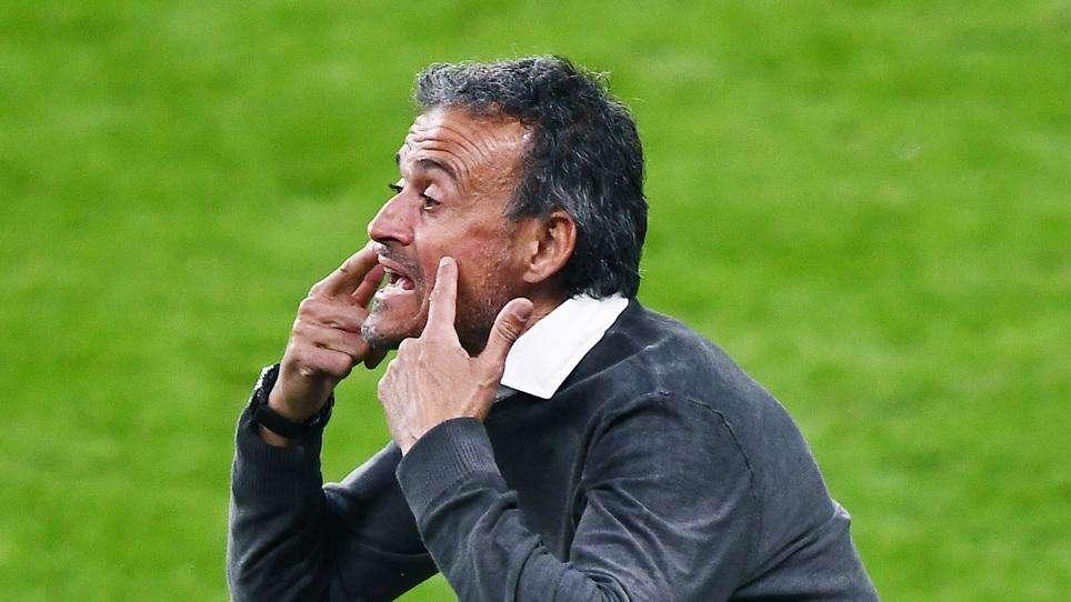 ONCE INICIAL | Luis Enrique insiste en Eric García; Abel Ruiz, en punta