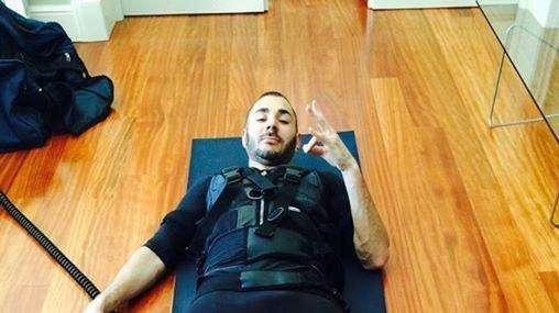 Benzema se 'exprime' para llegar a tiempo a Turín