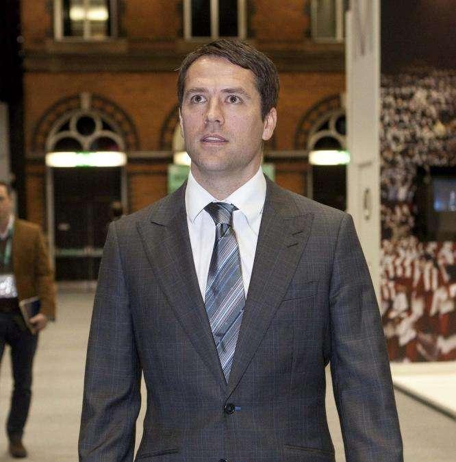 Owen elige a los tres mejores delanteros de la historia de la Premier