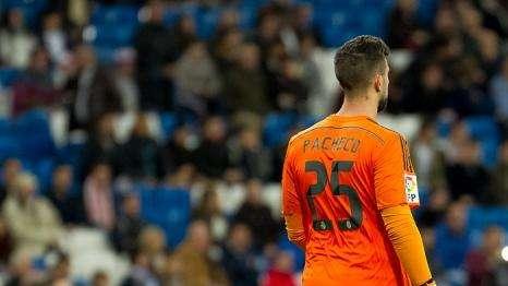 Pacheco, sobre el liderato del Alavés: "Hay que tener los pies en el suelo"