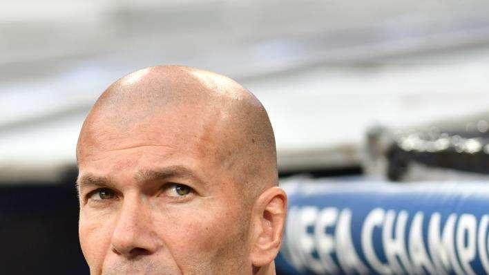 El futuro de Achraf en el primer equipo está en manos de Zidane