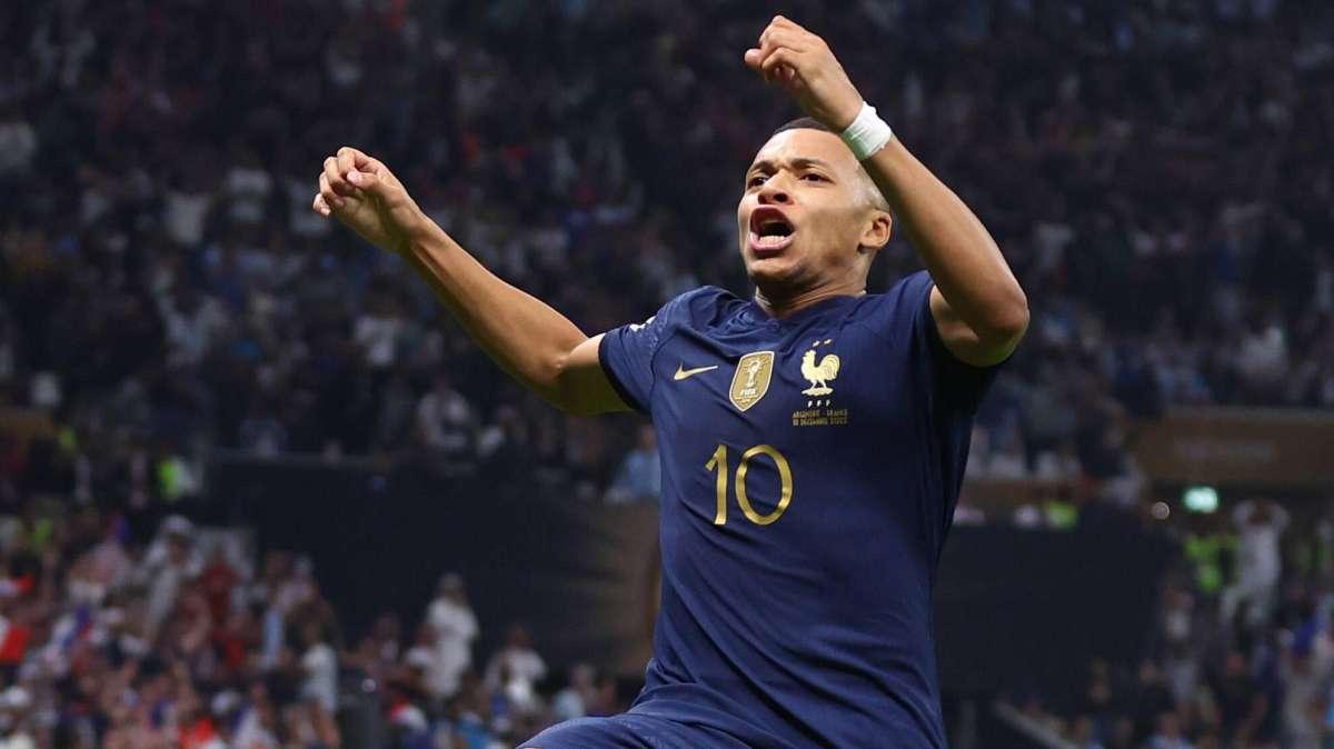 Fabrizio Romano desvela la intención del PSG con Mbappé y el Liverpool