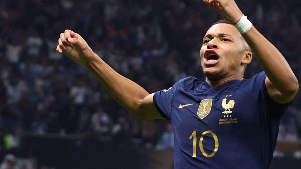 TOP News 12 | El ultimátum del PSG a Mbappé, la postura del Madrid en torno a su fichaje...