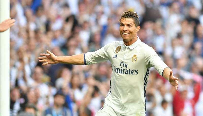 PREVIA - Málaga, el día del juicio final: la Liga, a un solo paso del Madrid. Zidane saldrá con todo