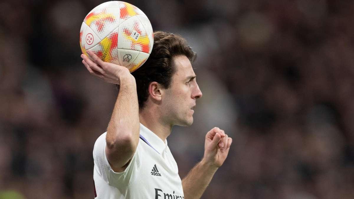 Real Madrid | Álvaro Odriozola será baja de última hora ante el Betis