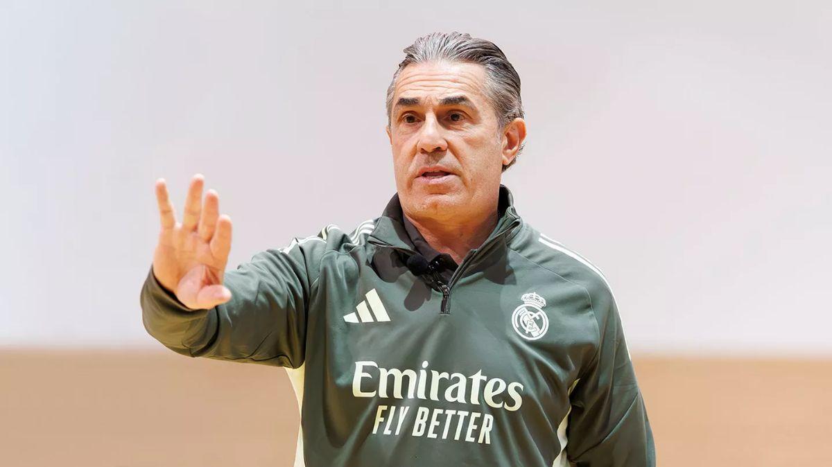 Revolución en el banquillo: Scariolo fuera; Itoudis, el favorito