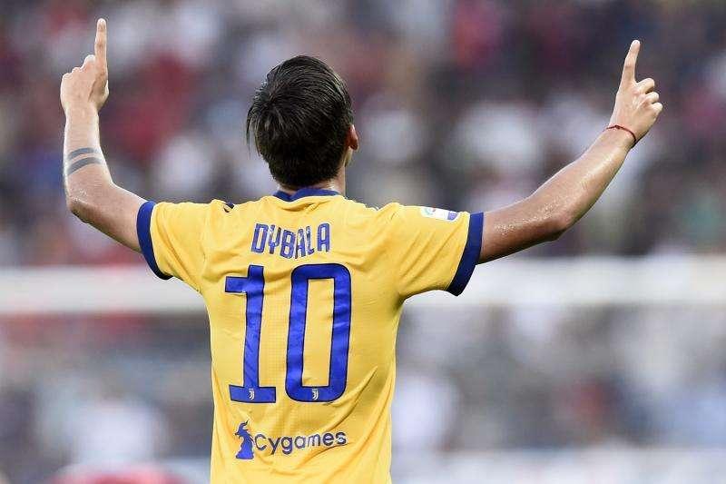Trezeguet los ubica en el mismo escalón: "A Dybala no le falta nada para estar al nivel de Messi"