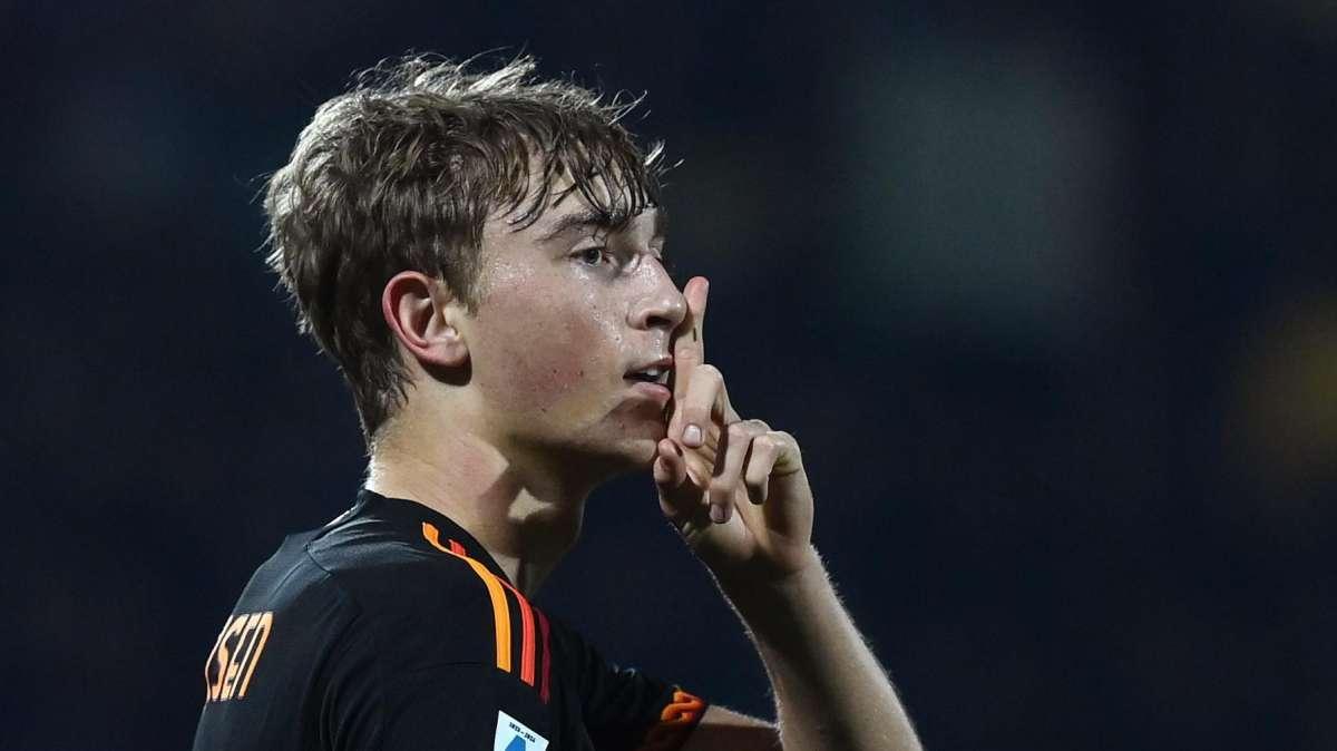 Huijsen habla sobre el Real Madrid: "Cada jugador quiere..."