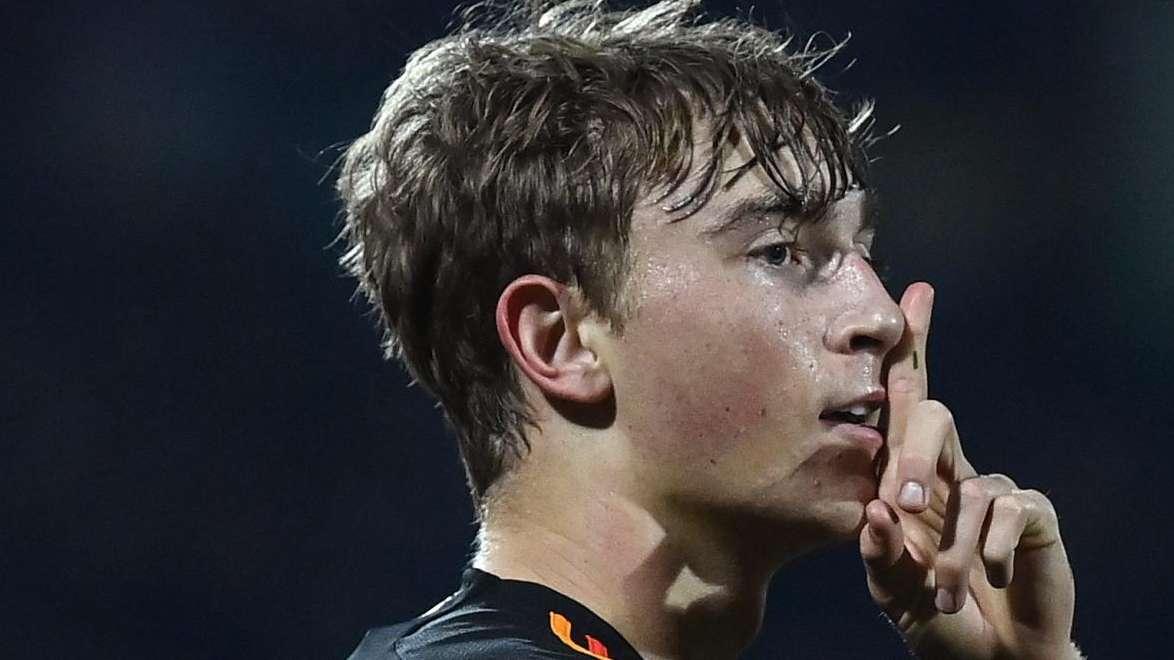 Ya hay fecha para la firma oficial de Huijsen: fichaje cerrado