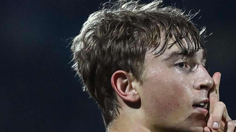 El Real Madrid pasa a la acción con Huijsen: hay contactos para su fichaje
