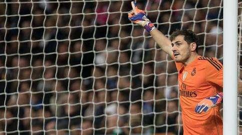 Casillas: "Del Madrid me fui de una manera triste, pero no sentí que me echaran. Los pitos a Cristiano..." 