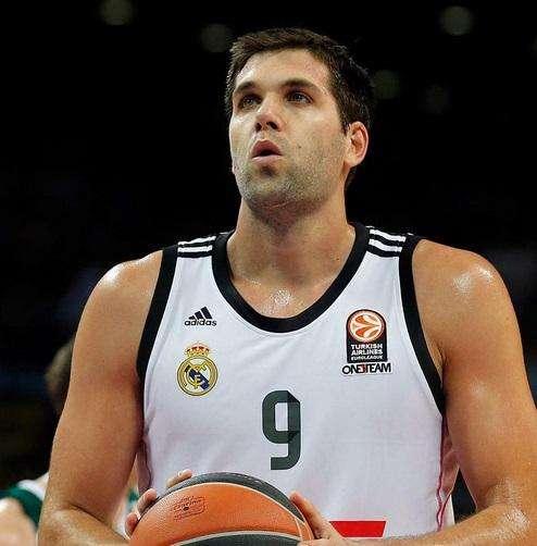 Felipe Reyes, MVP de noviembre