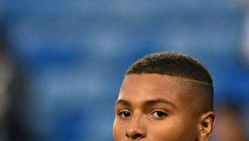 Moha tras parar los tres penalties: "Estoy muy feliz. Me ha felicitado Zidane y todo el primer equipo"