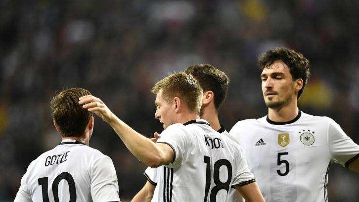Azerbaiyán 1-4 Alemania. Goleada y camino llano hacia el Mundial. Kroos jugó 89'