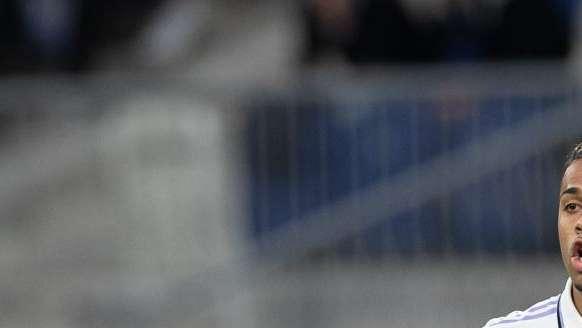El dardo de Mariano al Real Madrid en su presentación con el Sevilla