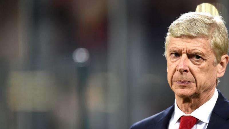 Wenger considera que la salida de Harry Kane sería una buena opción para el Tottenham