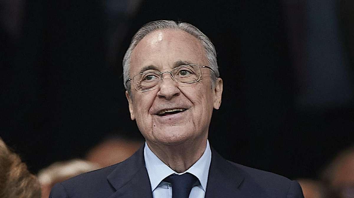 La alternativa a Davies que maneja el Real Madrid en el mercado