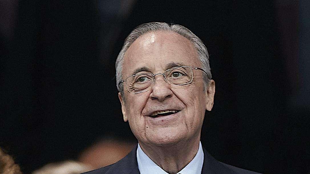 Mercado de fichajes, en directo | Giro radical en el Real Madrid, bombazo saudí en el Barça...