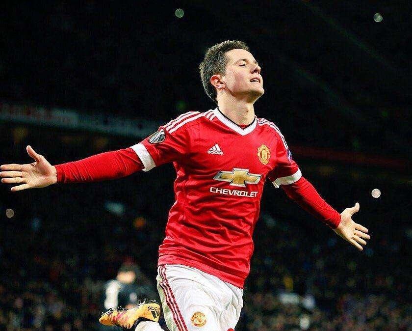 OFICIAL - Ander Herrera abandona el Manchester United